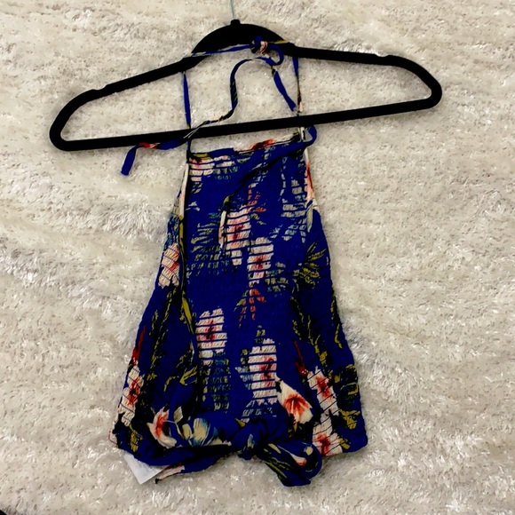 Open back tank top - Picture 3 of 3